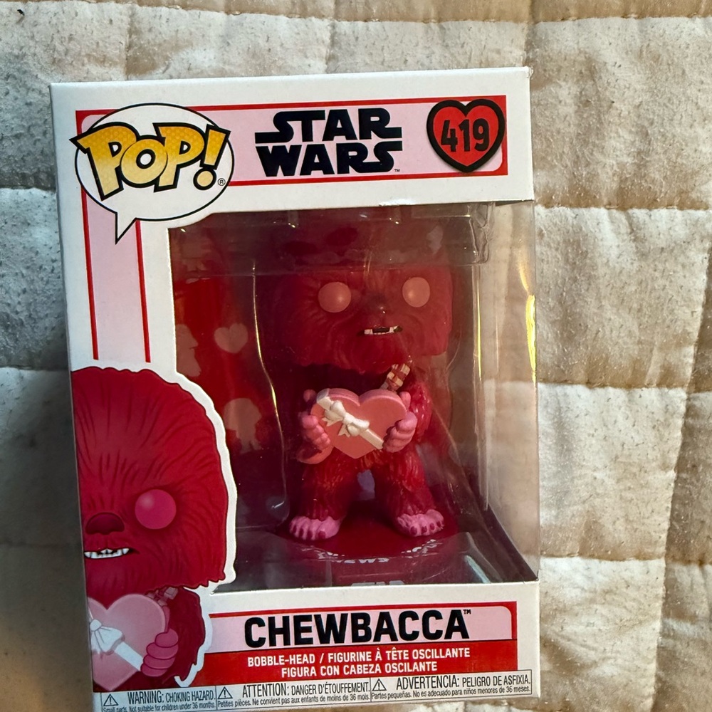 Funko Pop! Star Wars Chewbacca Red Figure